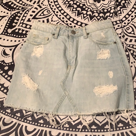 Denim mini skirt - Picture 1 of 2